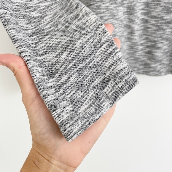 J. Crew Mercantile Gray V-Neck Tunic Sweatshirt Size Medium - Picture 8 of 15